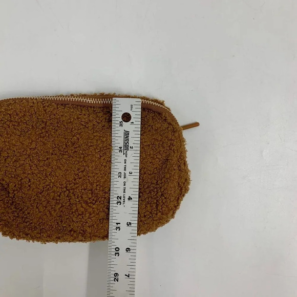 VNVM Sherpa Belt Bag Fleece Fanny Packs Waist Bag w/Adjustable Strap NWT - Picture 13 of 13